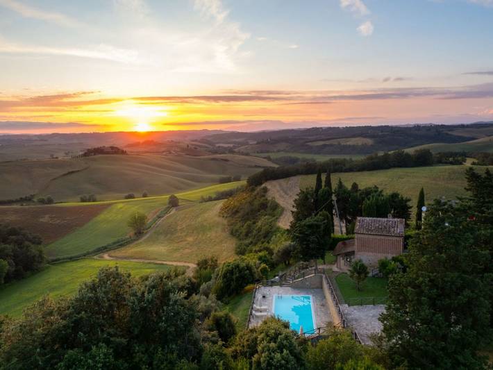 Ferienhaus für 2 Personen, mit Balkon und Garten sowie Pool