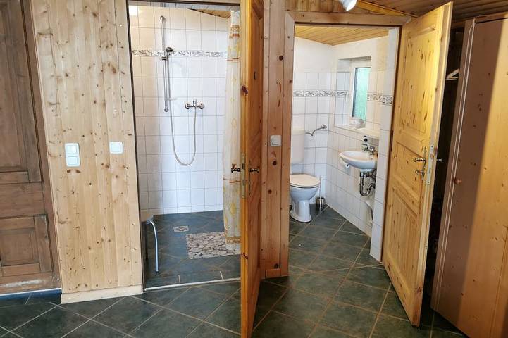 Ferienhaus für 2 Personen, mit Terrasse in Schwarz - 4