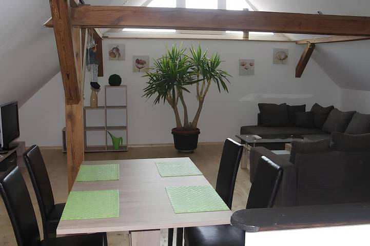 Ferienwohnung für 4 Personen, mit Garten und Terrasse