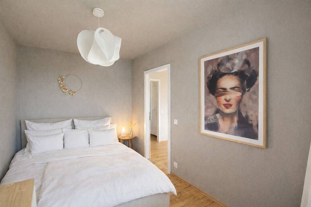 Ganze Wohnung, Strandhafer- Balkon mit Meerblick- 2 Min zum Strand in Flensburger Förde