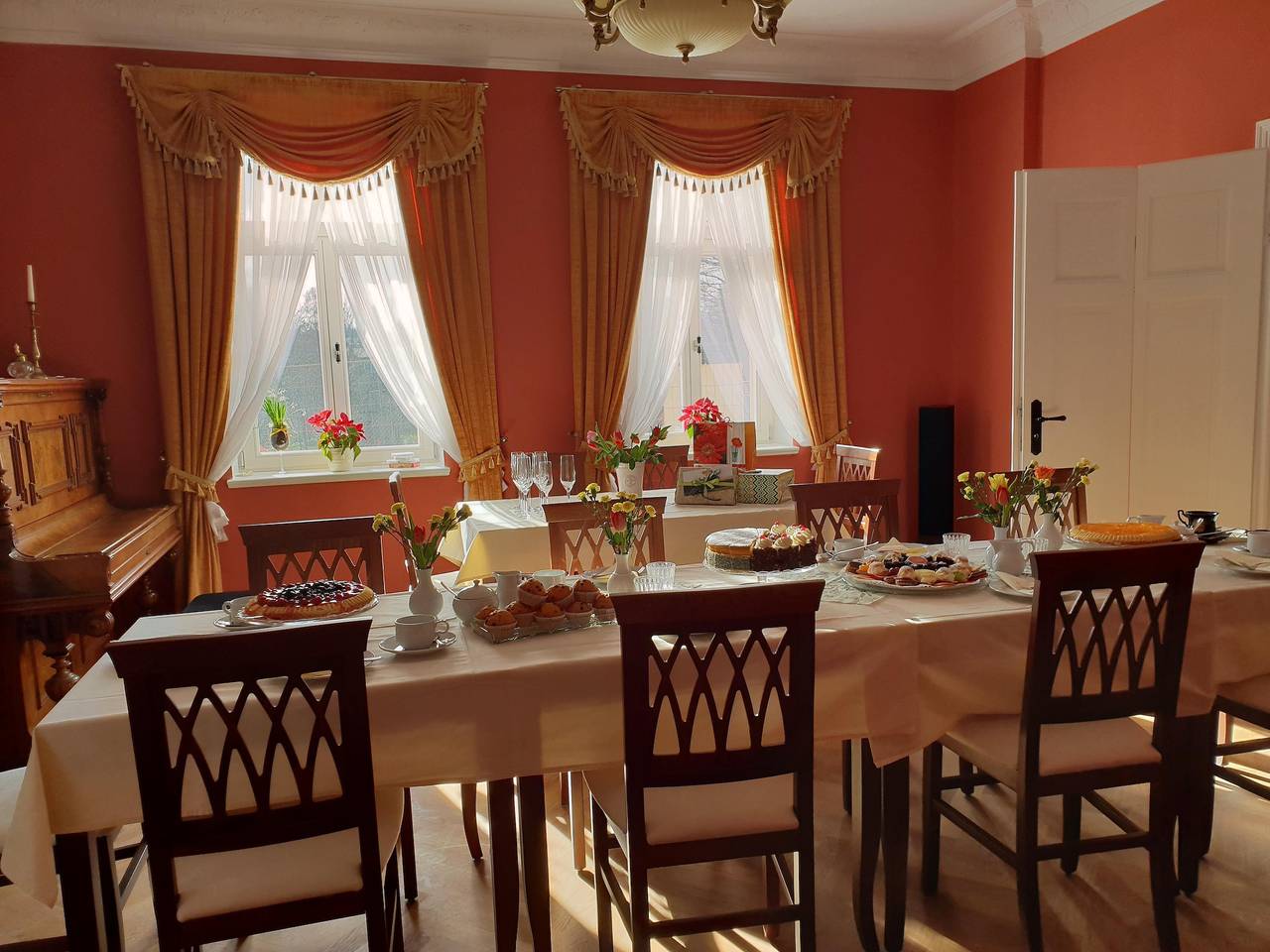 Einzelzimmer-Eigenes Badezimmer in Droyßig, Saale-Unstrut