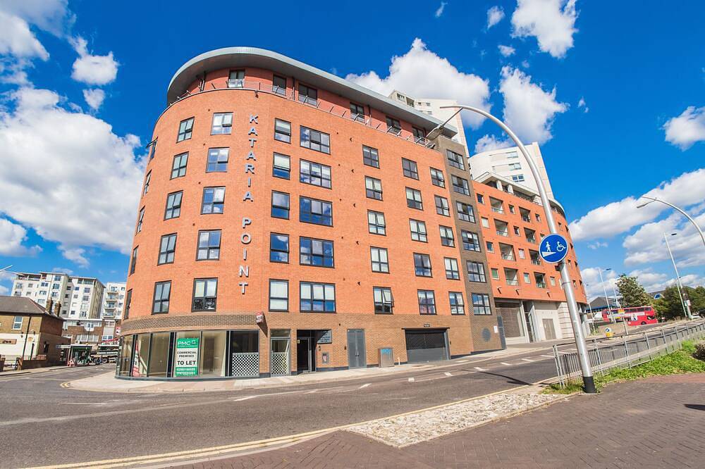 Ganze Wohnung, Apartment-Eigenes Badezimmer-1 Bedroom in Redbridge, London
