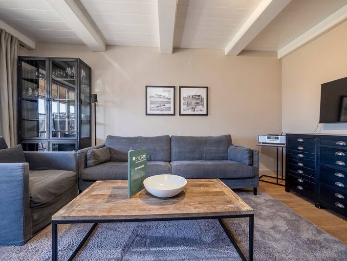 Exkl. Luxus-Hausteil unter Reet mit 4 Zimmern auf ca. 150 m², für bis zu 4 Pers. in Wenningstedt, Sylt