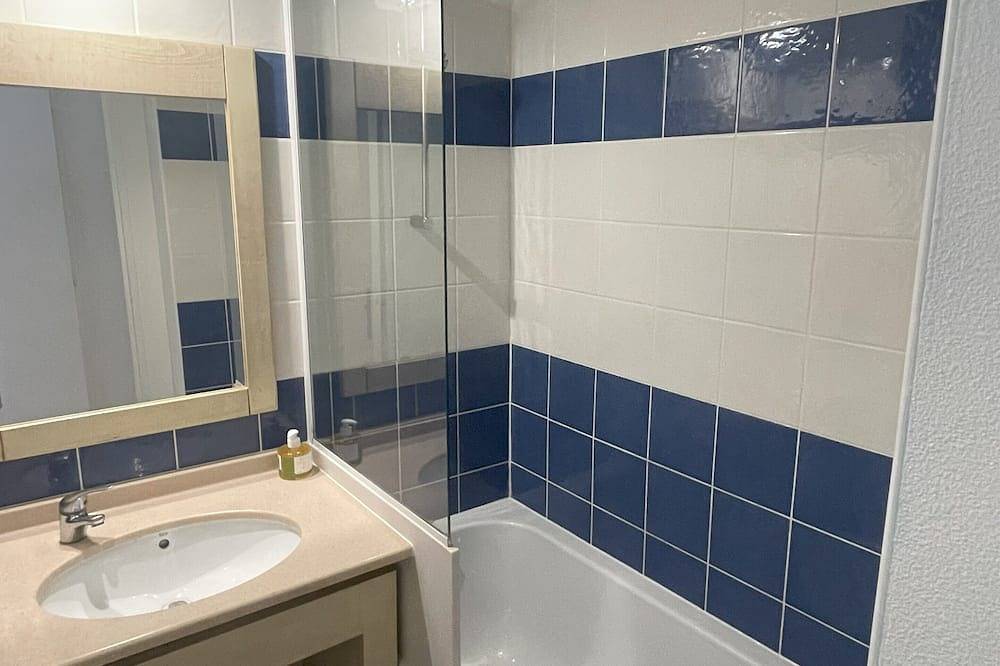 Appartement entier, Appartement 6 pers. Bord de mer, face Porquerolles - Situation exceptionnelle in Hyeres, Parc national de Port-Cros