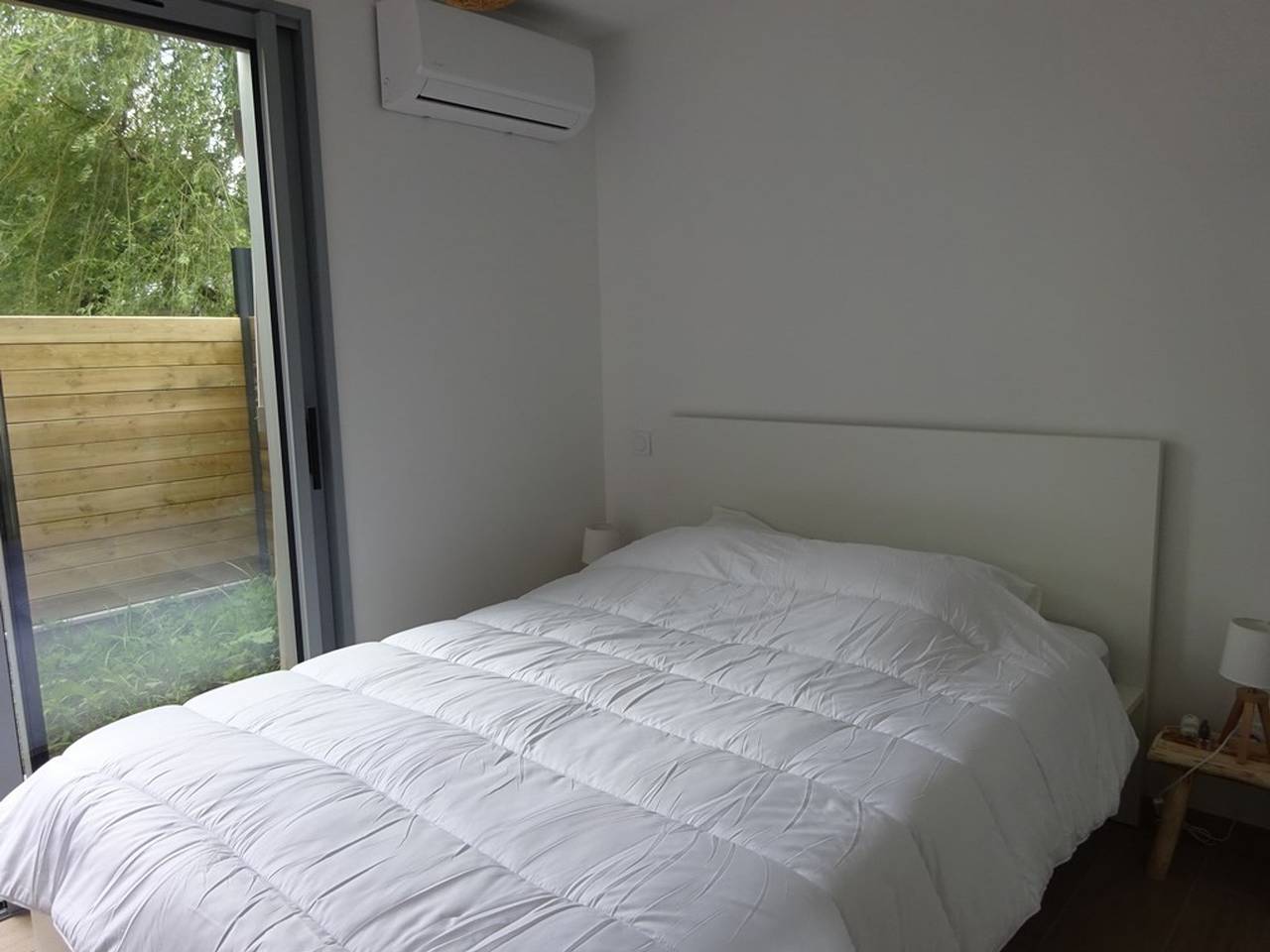 Maison Récente Climatisée à 300m du Lac, avec Parking, Tennis et Aire de Jeu in Biscarrosse, Côte d’Argent