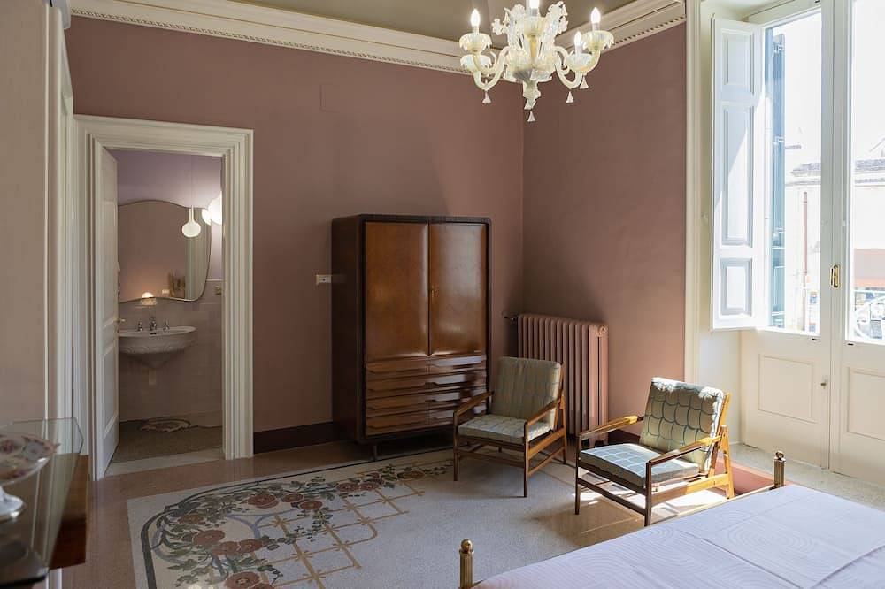 Ganze Wohnung, Angelica - Design apartment in historic building 5 min from Lecce in San Cesario di Lecce, Lecce Provinz