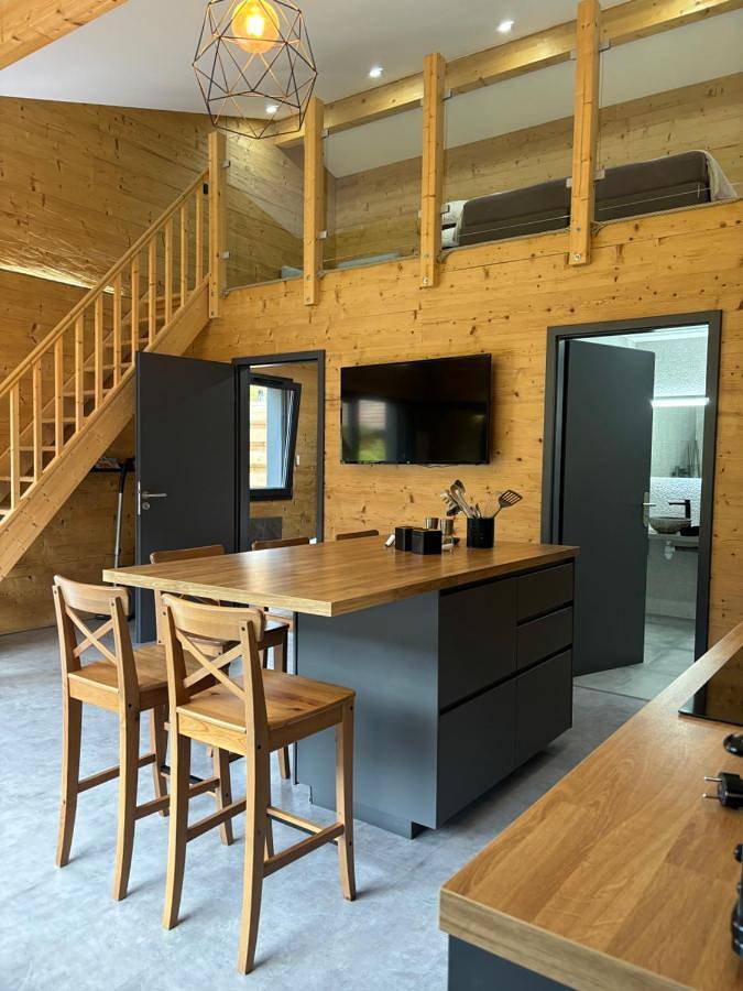 Chalet pour 2 personnes, avec vue et terrasse à Rochesson - 4