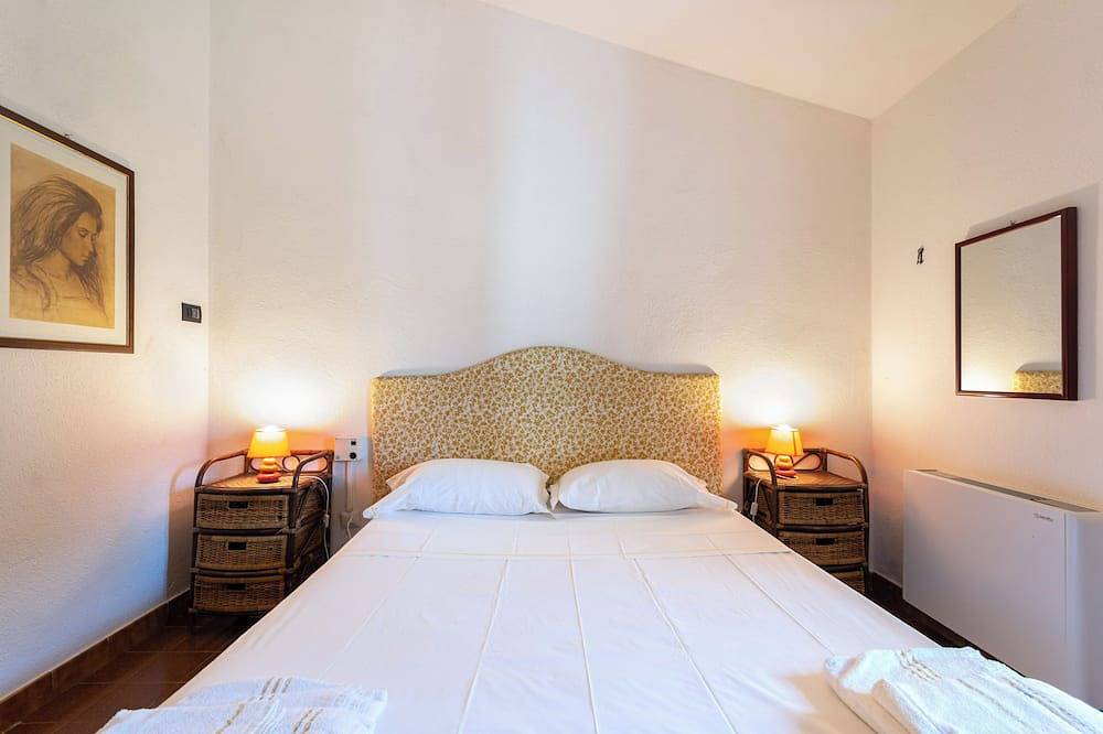 Fantastic villa in the Littoral for Villasimius in Capitana, Sardinien