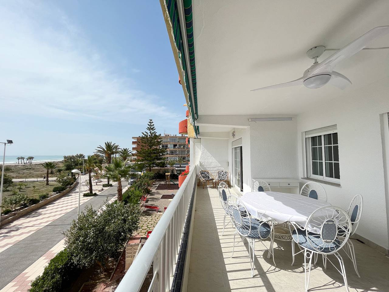 Apartamento entero, Global Properties: Apartamento en primera línea de playa, Canet de Berenguer in Canet de Berenguer, Costa de Valencia