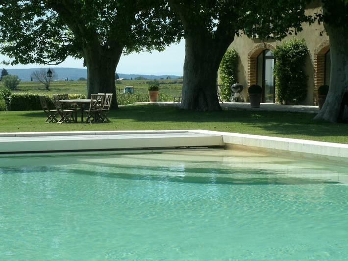 Gîte pour 4 personnes, avec piscine ainsi que terrasse et jardin à Cairanne - 2