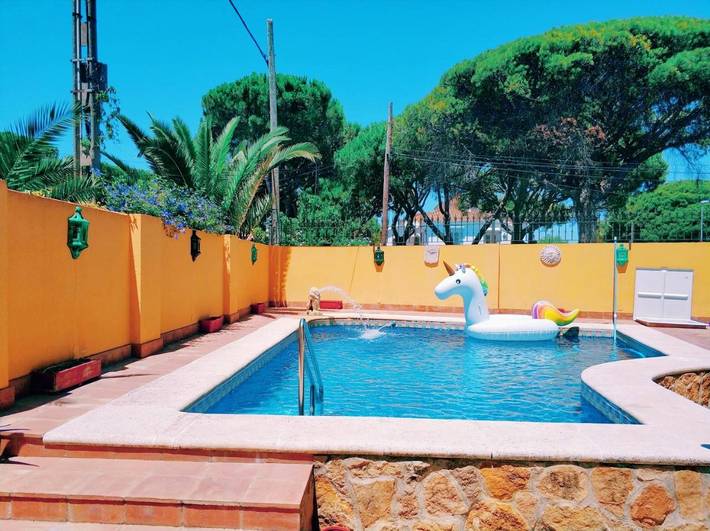 Casa rural para 18 personas, con piscina y jardín, Se admiten mascotas en El Puerto de Santa María - 3