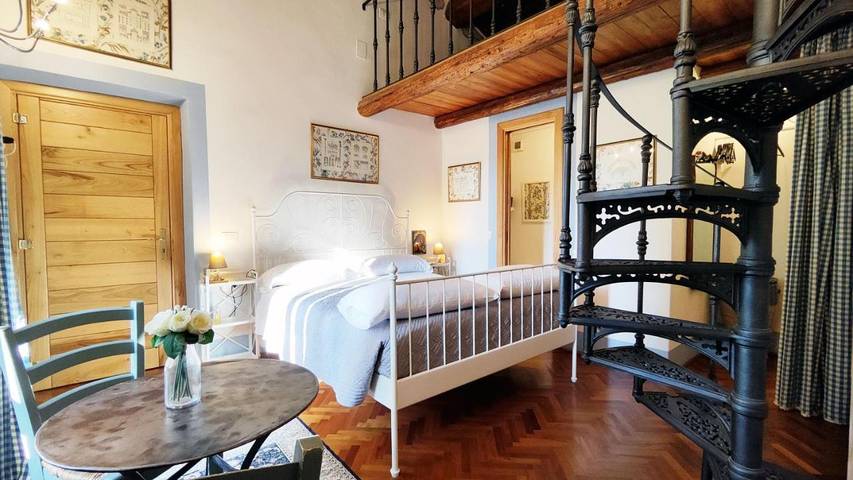 Location de vacances pour 2 personnes, avec terrasse et piscine ainsi que jardin et vue, animaux acceptés dans La Storta - 3