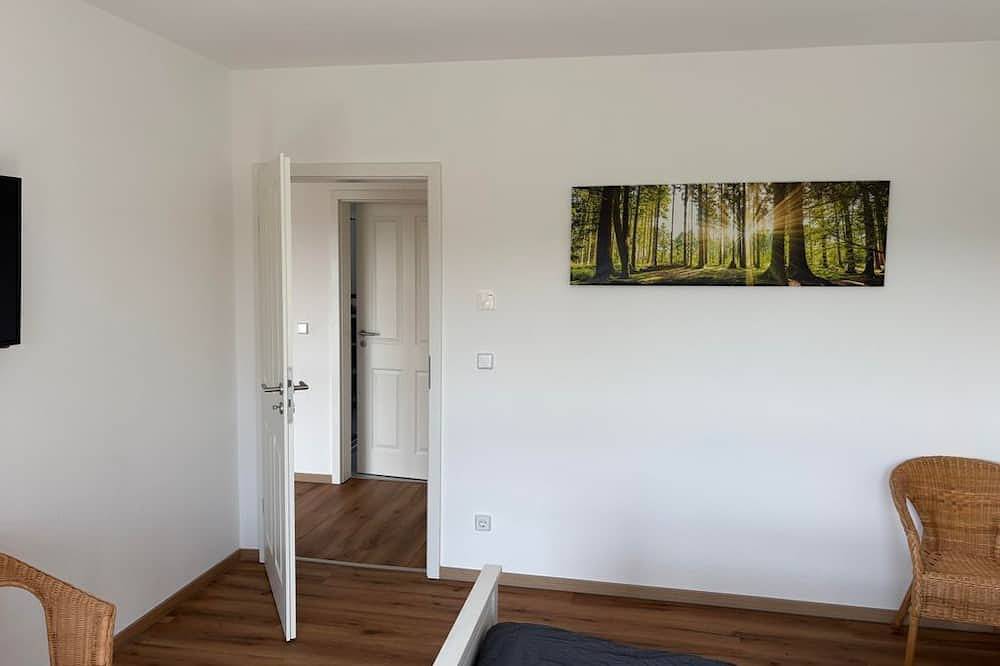 Ganze Wohnung, Ferienwohnung Dachterrasse für 5 Personen - Ferienwohnungen Westerwald in Birken-Honigsessen, Altenkirchen & Umgebung
