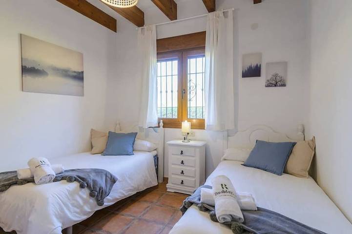 Cortijo Rueda Campos Tolox in Tolox, Sierra de las Nieves