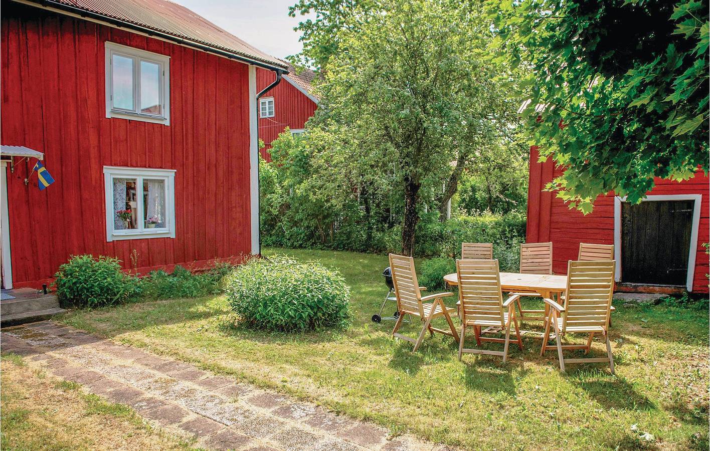 Hus för 6 Personer med trädgård in Vimmerby