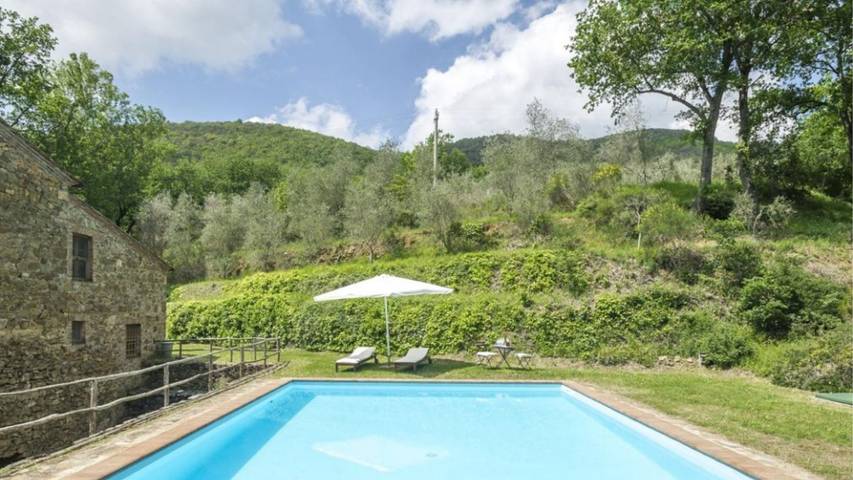 Villa für 8 Personen, mit Pool - 1