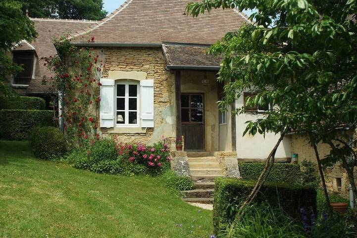 Maison de vacances pour 8 personnes, avec jardin à Buxy