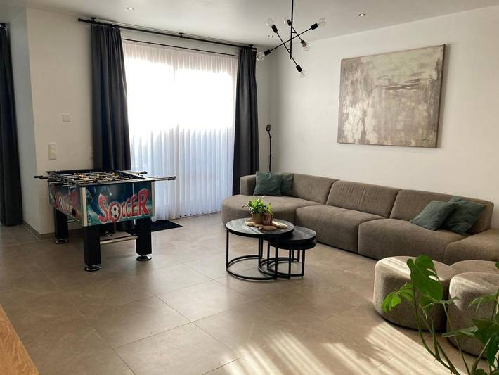 Location de vacances pour 6 personnes, avec vue et terrasse à Dixmude