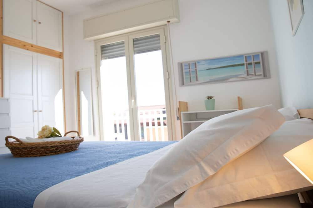 Appartamento intero, Mary Holiday House a soli 150m dalla spiaggia in Marina di Ragusa, Provincia di Ragusa