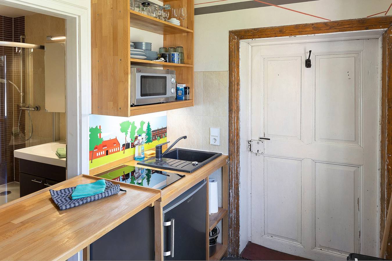 Ganze Wohnung, Ferienwohnung 'Am Roten Schloss' mit gemeinsamer Terrasse, gemeinsamem Garten und Wlan in Baruth/Mark, Teltow-Fläming