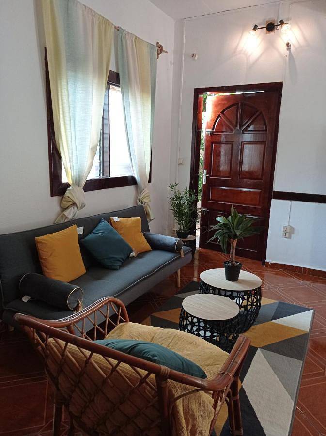 Gîte pour 2 personnes, avec terrasse à Pamandzi - 2