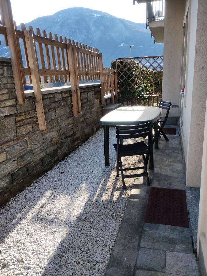Gîte pour 5 personnes, avec Balcon et Terrasse ainsi que Jardin et Vue à Comune di Saint-Pierre