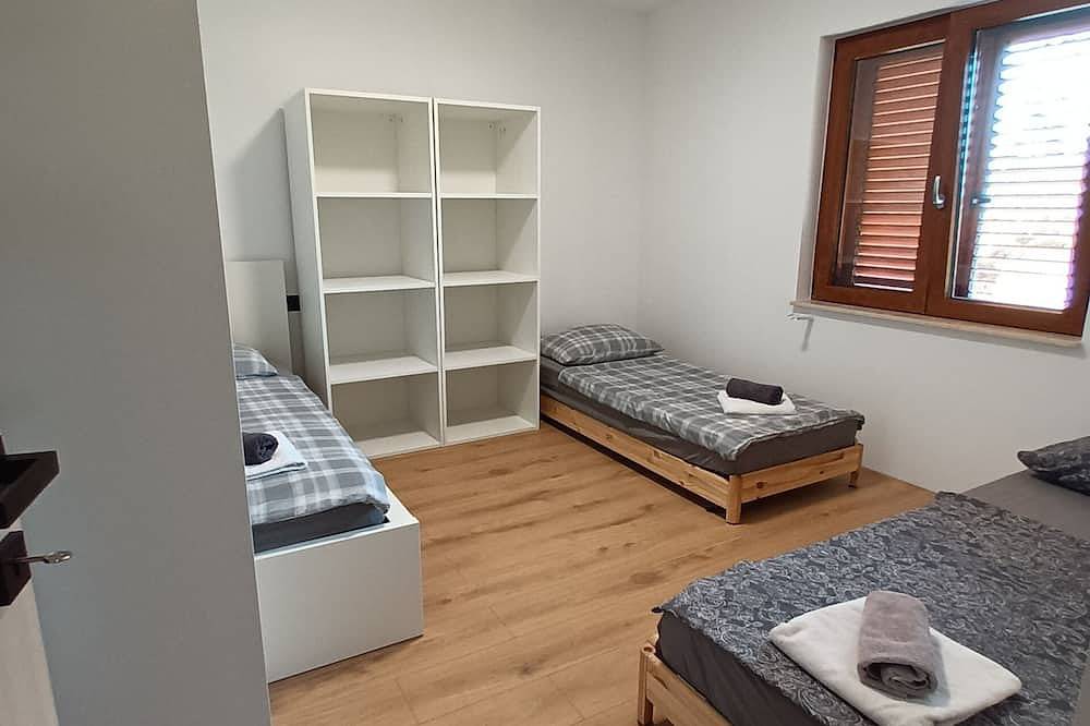 Ganze Wohnung, Appartement Nona für 6 Personen mit Pool in Skropeti, Zentralistrien