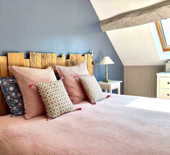 Location de vacances pour 2 personnes, avec jardin à Gilly-lès-Cîteaux