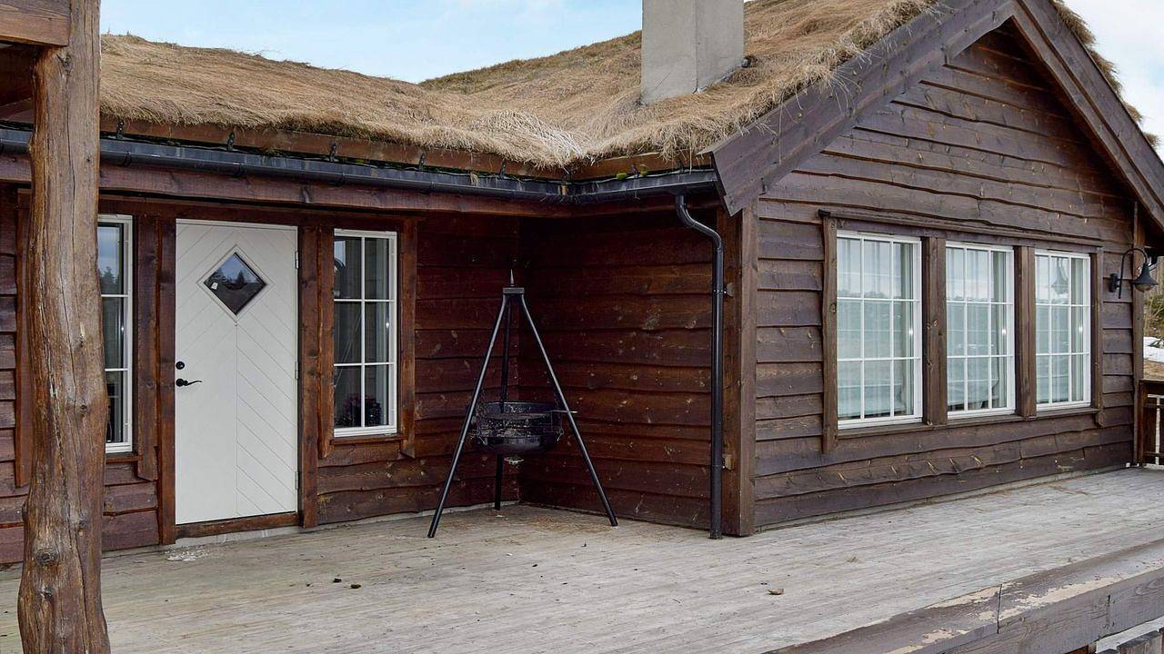 Feriehus for 9 personer med terrasse in Bortelid, Åseral