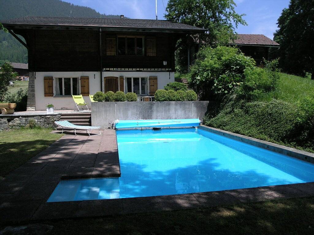 Cabaña en Grindelwald con piscina. in Schwendi b. Grindelwald, Grindelwald