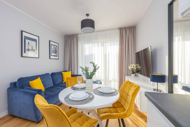 Apartament wakacyjny dla 4 osób, z balkon/ taras w Bemowo