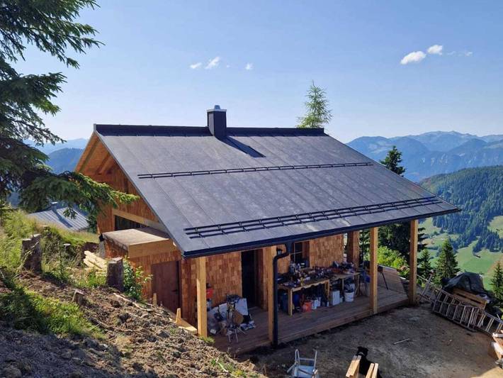 Ferienhaus für 6 Personen, mit Terrasse und Garten sowie Sauna in Niederau