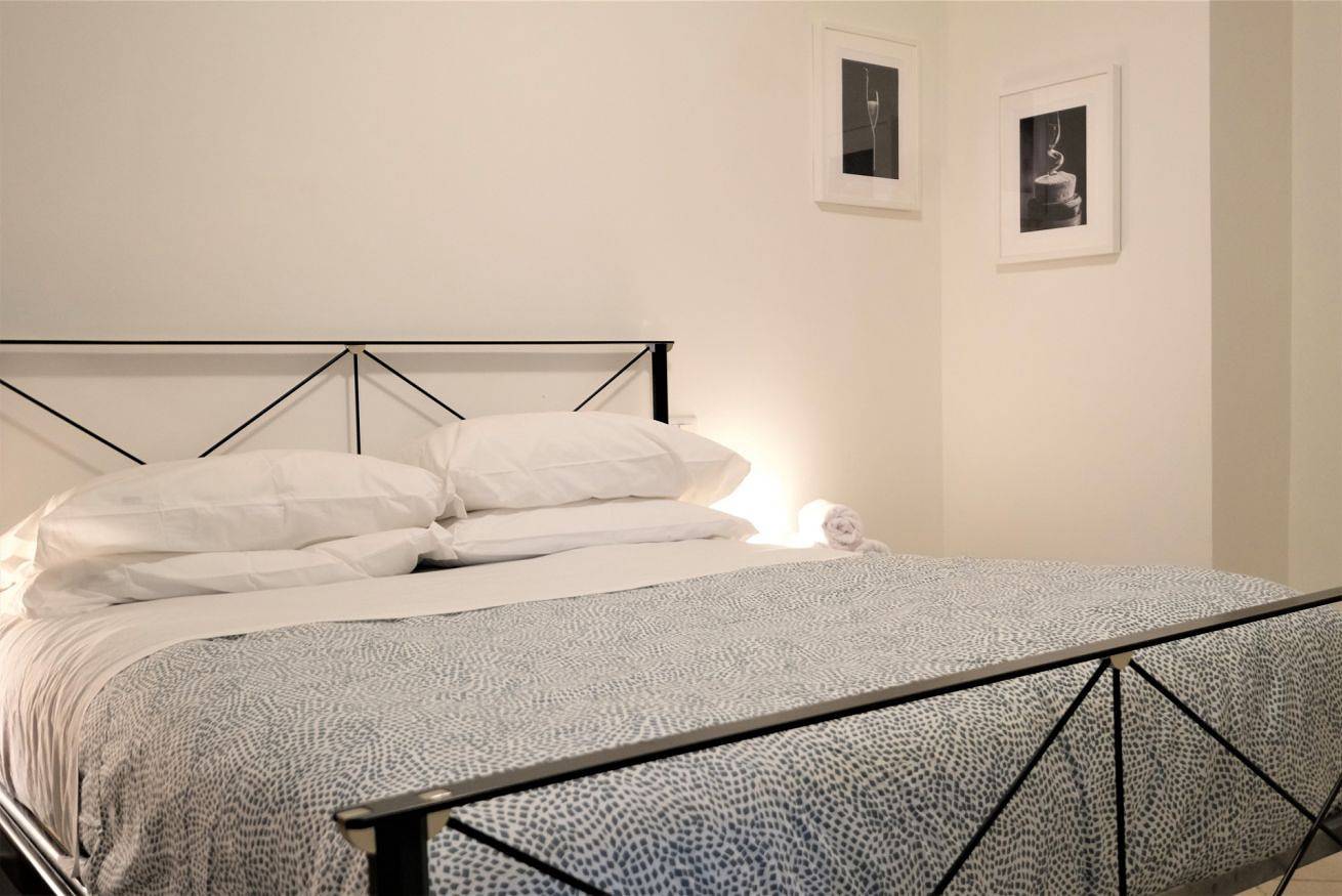 Entire apartment, Wine Apartments Florence Verdicchio in Florence, Florence Province