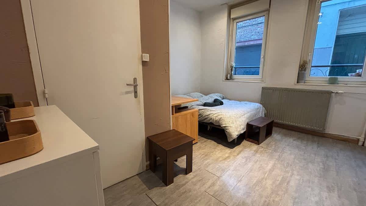 Apartamento entero, Petit rez-de-chaussée du théâtre in Arrás (Paso de Calais), Región de Arras
