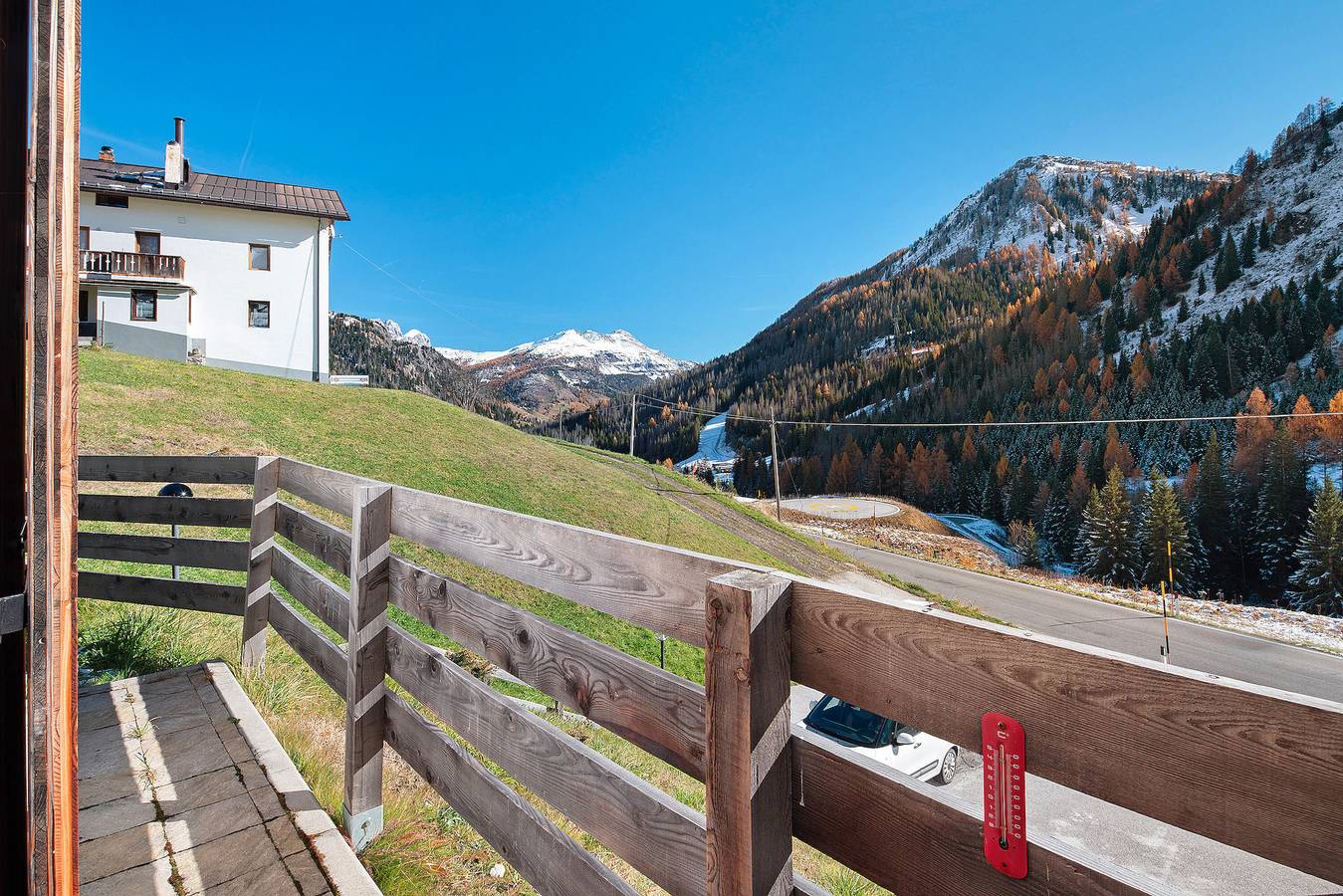 Apartamento entero, Apartamento 'Sunny Arabba' con vistas a la montaña, jardín privado y Wi-Fi in Livinallongo del Col di Lana, Dolomiti Superski