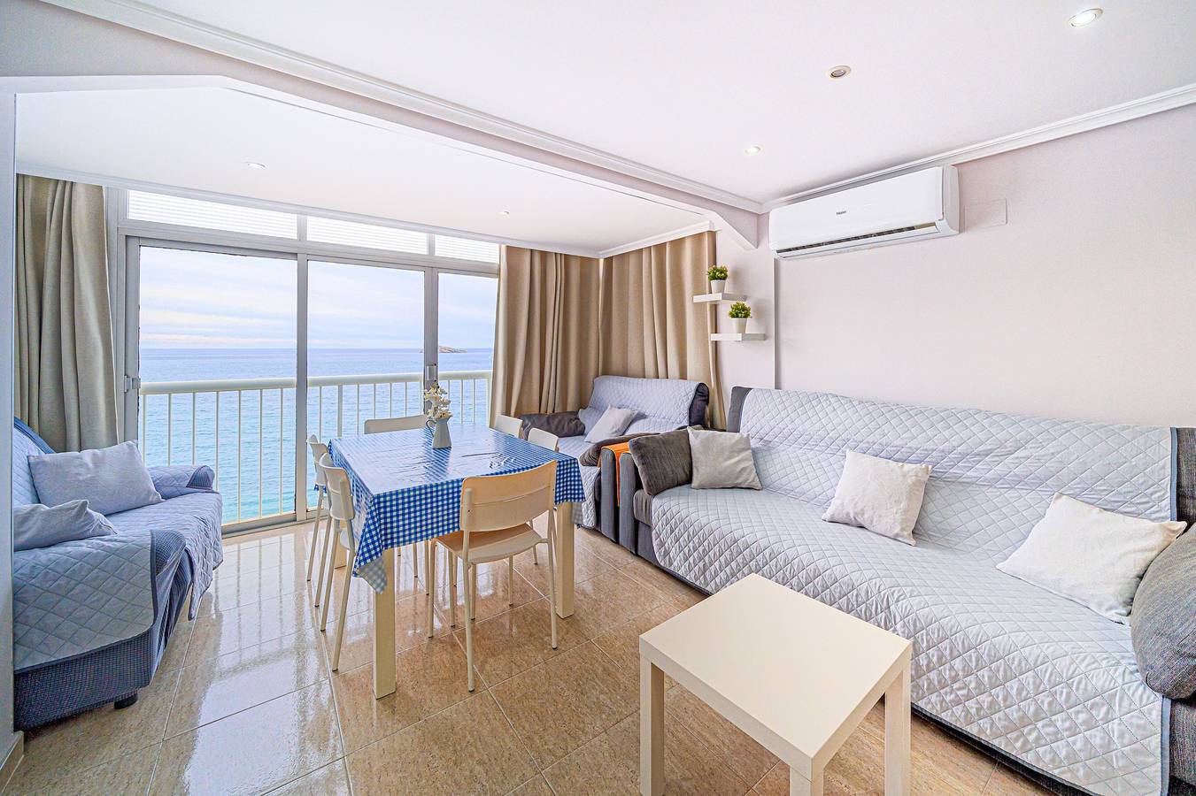 Appartamento intero, Appartamento Avenida Madrid con piscina e giardino in comune in Playa de Levante, Costa Blanca
