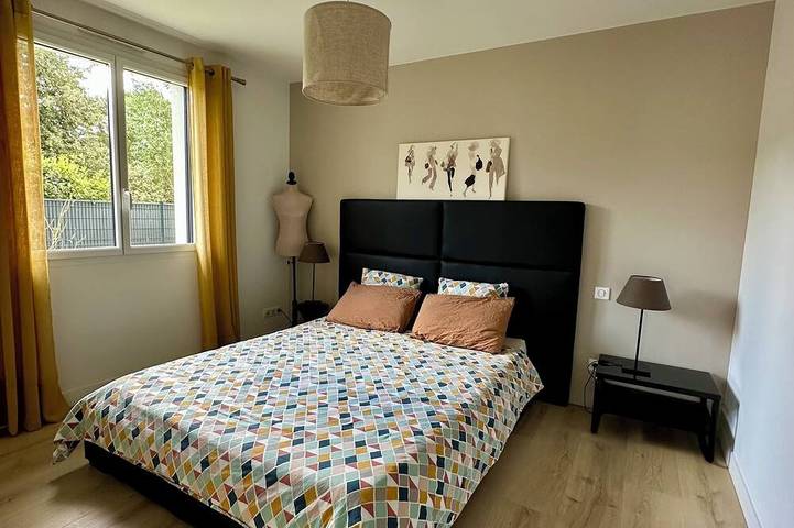 Location de vacances pour 8 personnes, avec jardin à Saint-Aubin-de-Médoc - 3