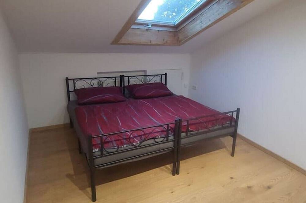 Ganze Wohnung, Sigrids Ferienwohnung Bad Tölz in Bad Tölz, Tölzer Land