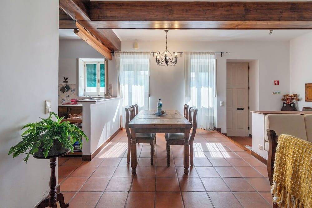 Ganze Wohnung, Charm House in the City Heart - Azorean Butler in São Miguel Island, Ponta Delgada