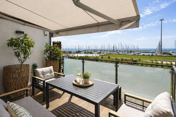 Ferienwohnung für 4 Personen, mit Pool und Terrasse