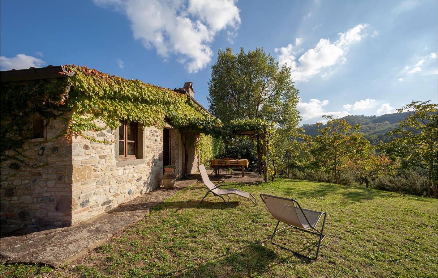 Acogedor 2BR Apt con aparcamiento e Internet, cerca de Tevere y Montedoglio in Valtiberina