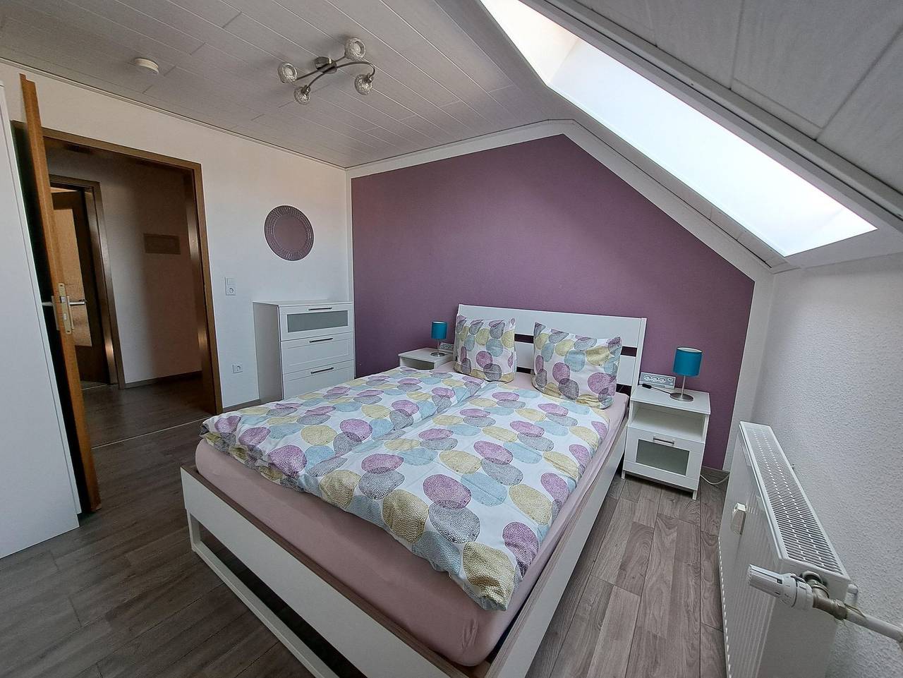 Ganze Ferienwohnung, Ferienapartment Berg - 4-Bettwohnung in Berg (Pfalz), Rheinebene