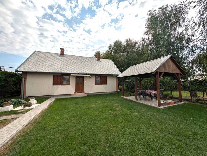 Ferienhaus für 4 Personen, mit Garten - 1