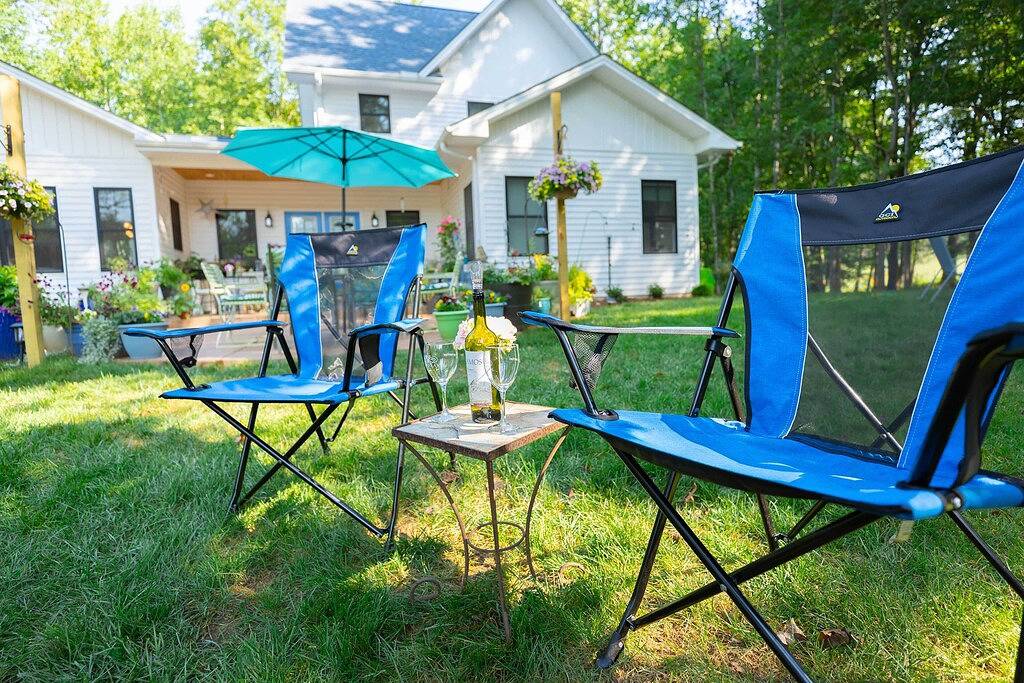 Charming Charlottesville Apt w/ Outdoor Space! in Albemarle County