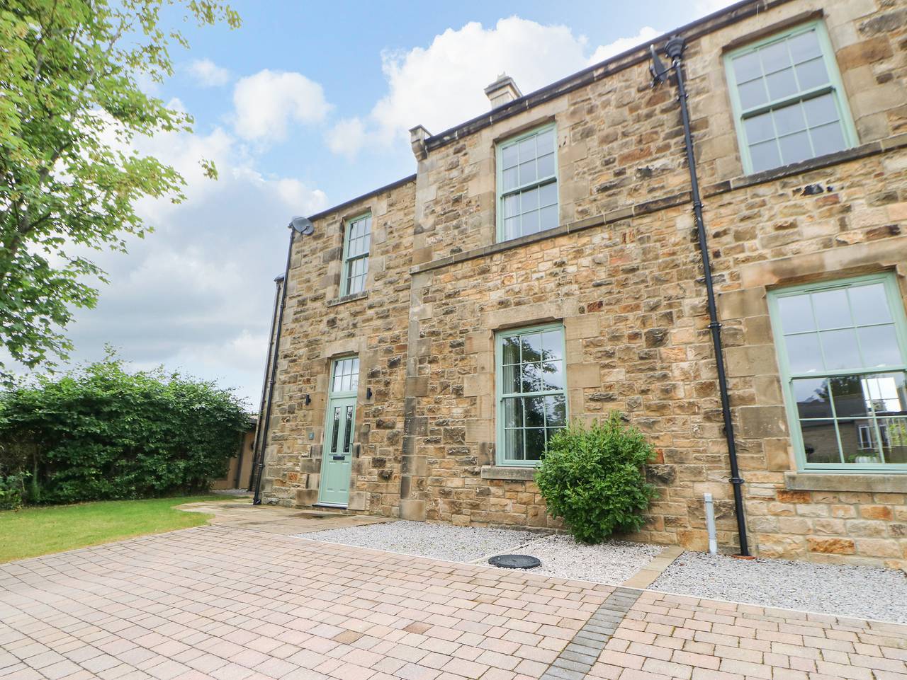 1 Claire House Way in Barnard Castle, County Durham