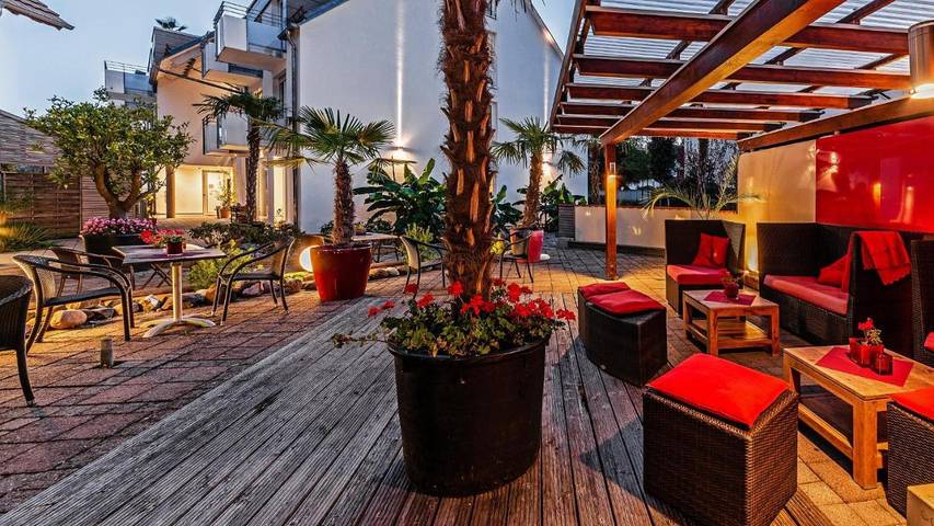 Hotel für 3 Personen, mit Balkon und Terrasse sowie Garten und Sauna in Konstanz-Litzelstetten - 4