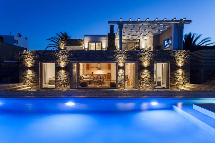 Villa per 4 persone, con piscina e panorama nonché giardino a Mykonos