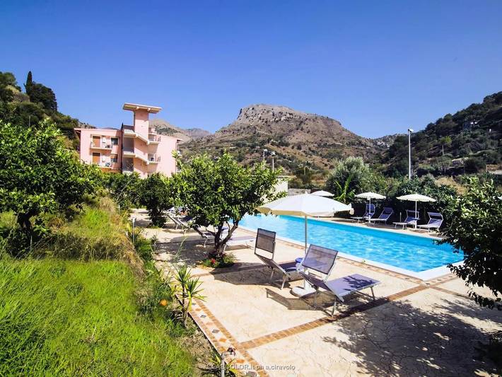 Gîte pour 2 personnes à Letojanni