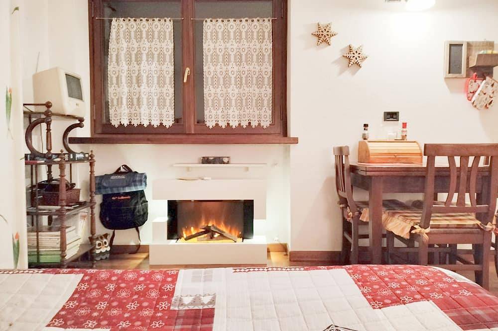 Appartamento intero, Monolocale di lusso in villa. 50 Mt da partenza della cabinovia. Posizione unica in Limone Piemonte, Alpi Liguri
