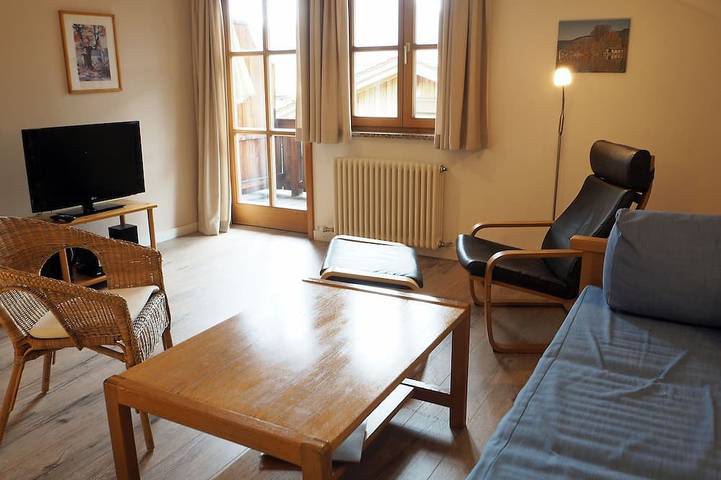 Ganze Wohnung, Komfortable, komplett eingerichtete Fewo mit Bergblick für 4 Personen in Schliersee, Bayerische Alpen